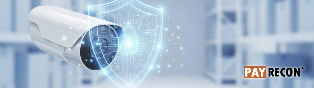 WMS PackProof : A large glowing digital shield appears in front of the camera, symbolizing protection for sellers against disputes.