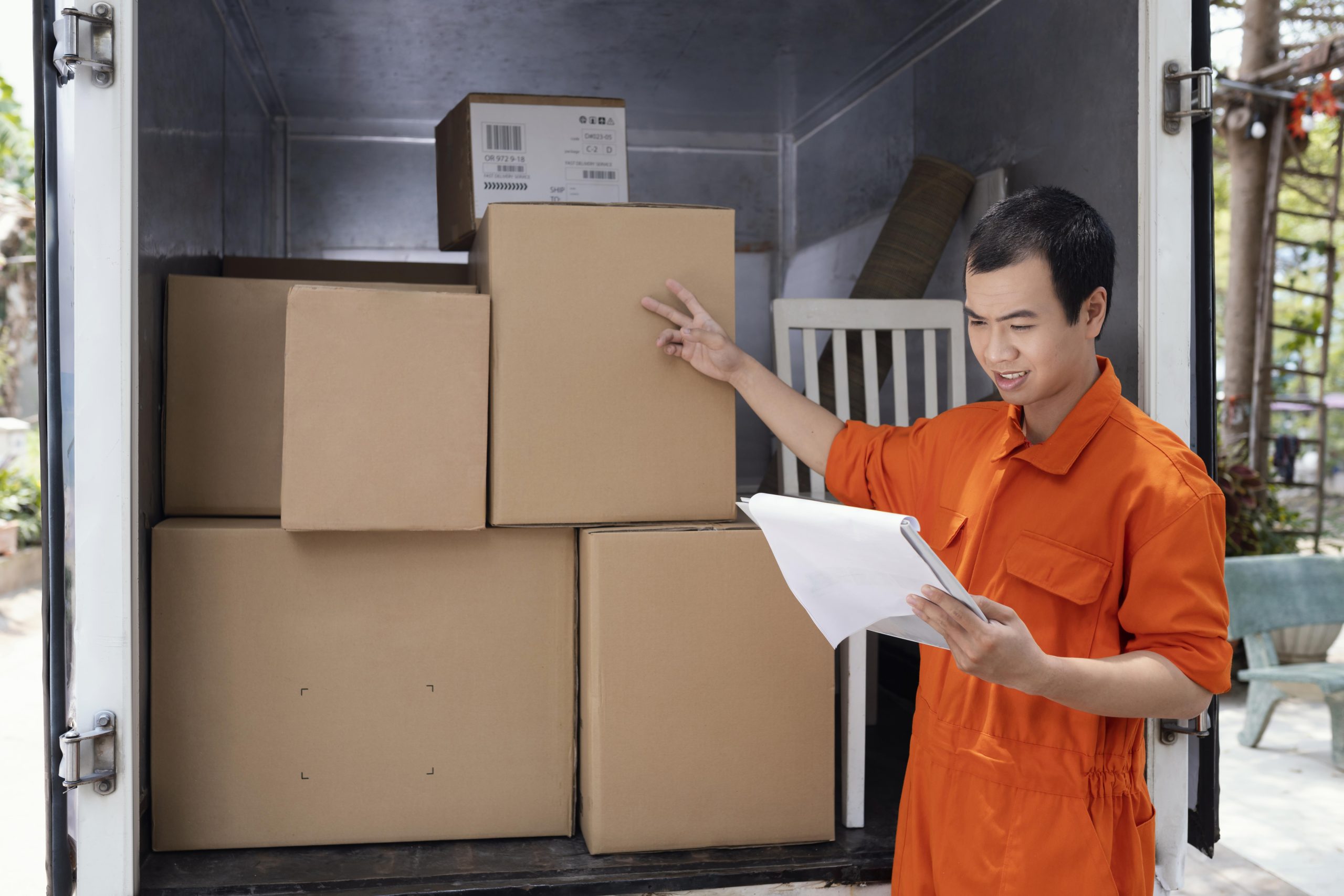 Document and enforce best practices for receiving, putaway, picking, replenishment and packing.